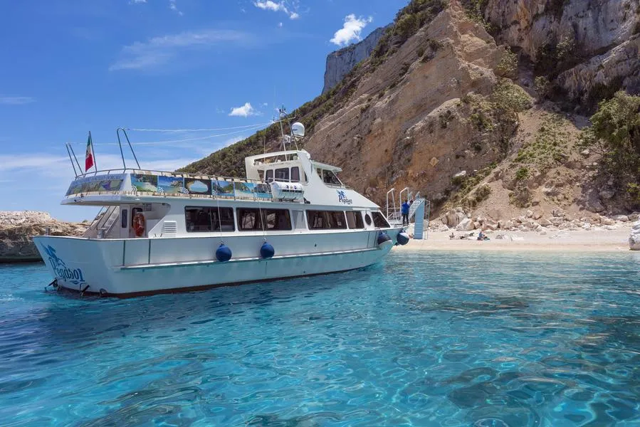 Minicrociera nel Golfo di Orosei da Cala Gonone