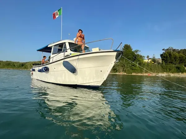 Escursione in barca privata alle Isole Cheradi da Taranto