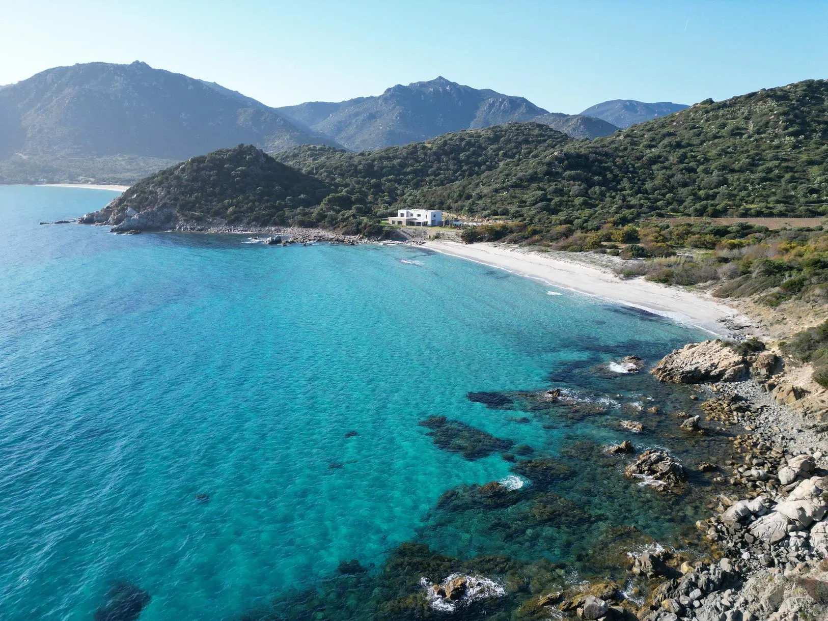 Noleggio gommone senza patente a Villasimius