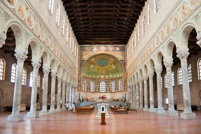 Ravenna: Tour a Piedi tra i Mosaici con Guida esperta in Arte Sacra