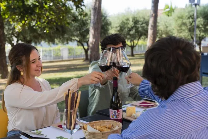Degustazioni vini e prodotti del Lago di Garda in Villa Meneghello