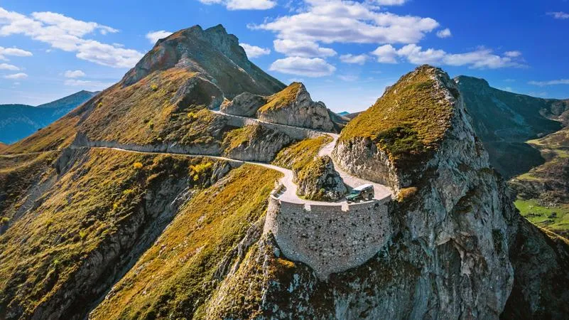 Tour 2 giorni in 4x4 sulla Via del Sale tra Italia e Francia
