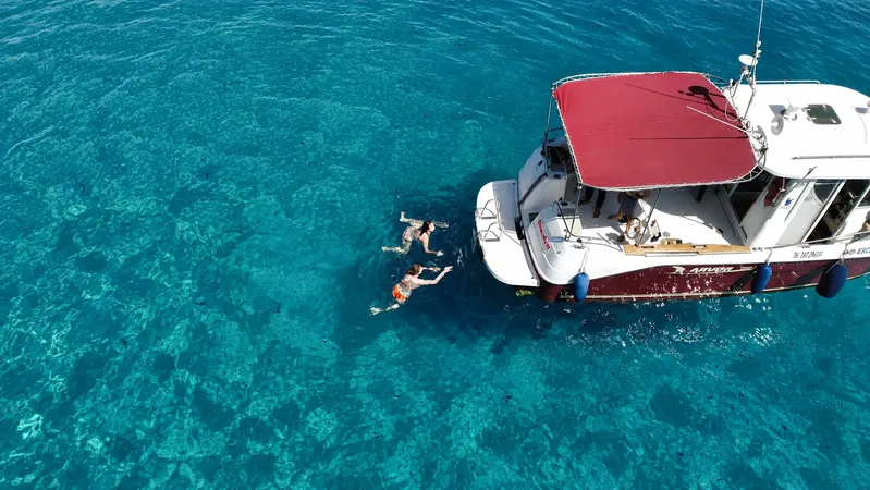 Escursione in barca di gruppo da Marina di Castellammare del Golfo