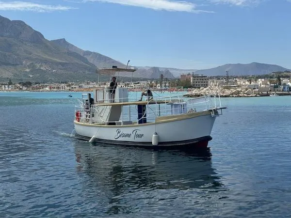 Escursione in barca da San Vito Lo Capo alla Riserva dello Zingaro con soste bagno