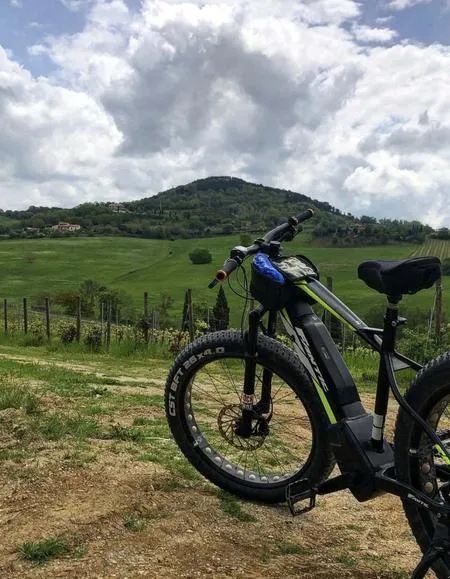 Giro in e-bike a Montepulciano