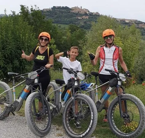 Giro in e-bike a Montepulciano