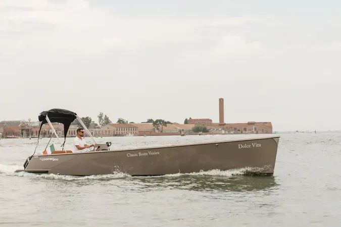Exclusive tour on a modern boat in the Venice Lagoon