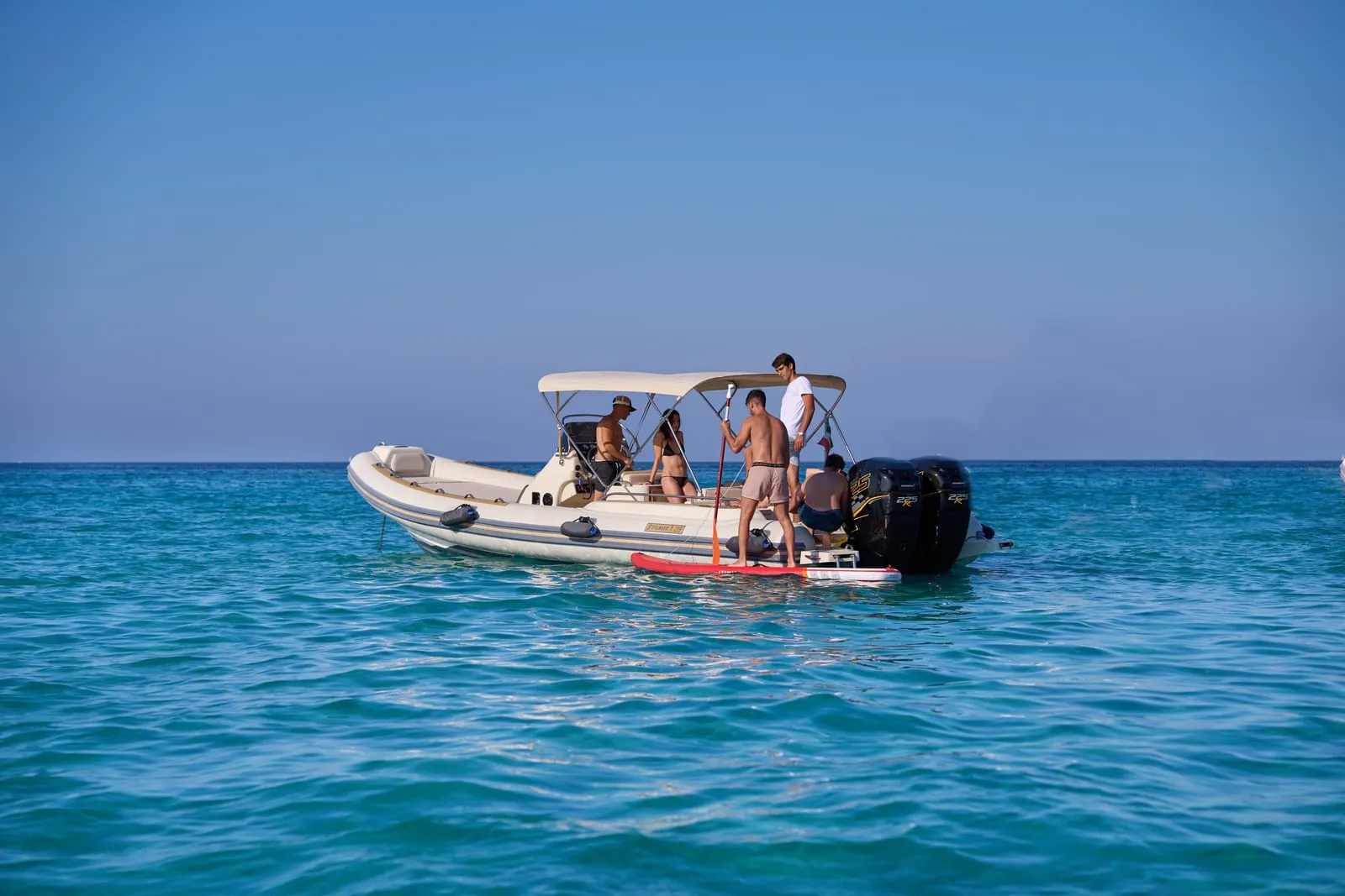 Escursione in Gommone da Otranto con aperitivo a bordo