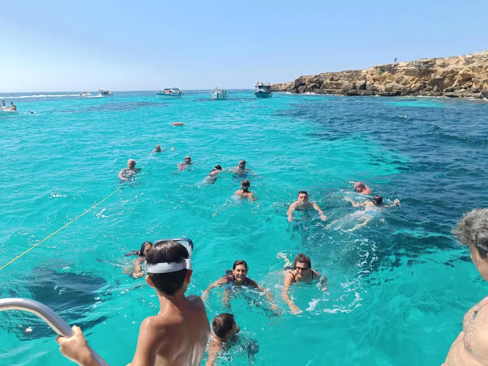 Escursione in barca alle Isole Egadi con pranzo a bordo da Favignana