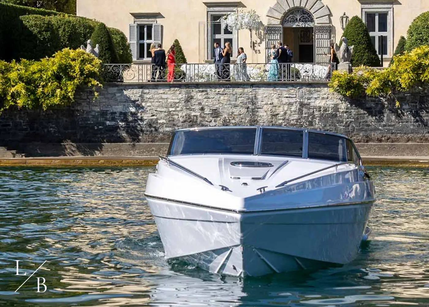 Tour panoramico in barca sul Lago di Como da Lezzeno