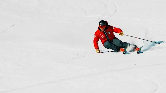 Corsi collettivi di sci per adulti a Madonna di Campiglio