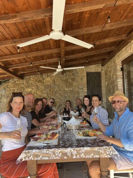 Degustazione di 4 vini con pranzo toscano a Montepulciano