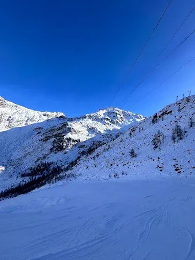 Pranzo degustazione con piatti tipici in rifugio a Madesimo