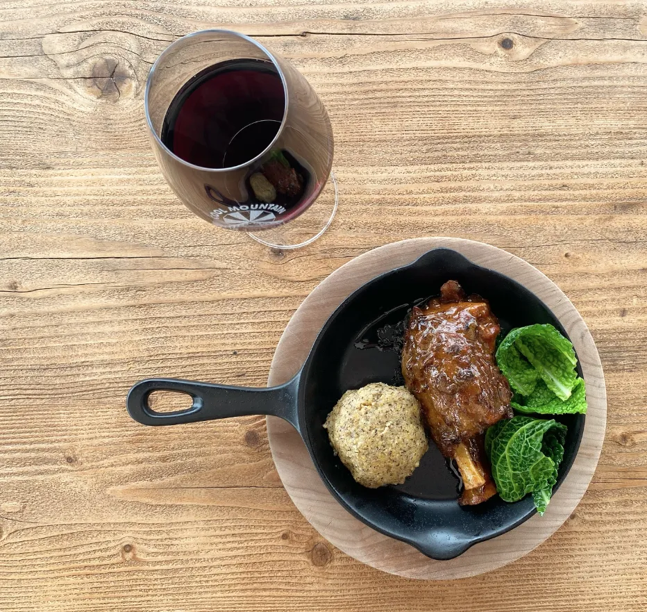 Pranzo degustazione con piatti tipici in rifugio a Madesimo