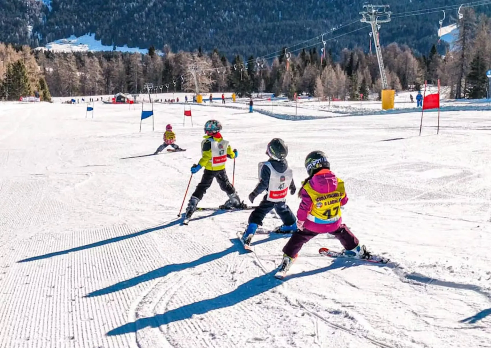 Corsi collettivi di sci per bambini a Madonna di Campiglio