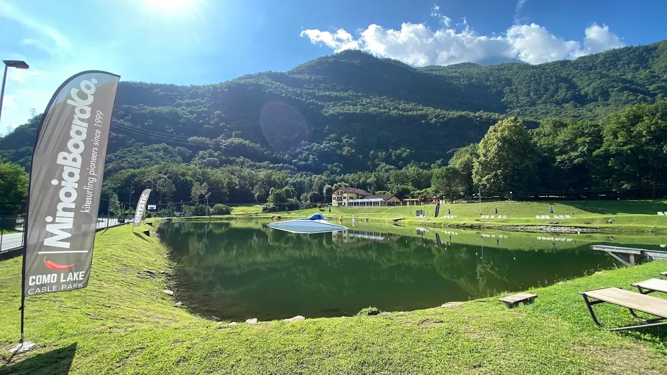 Wakeboard al Como Lake Cable Park a Colico
