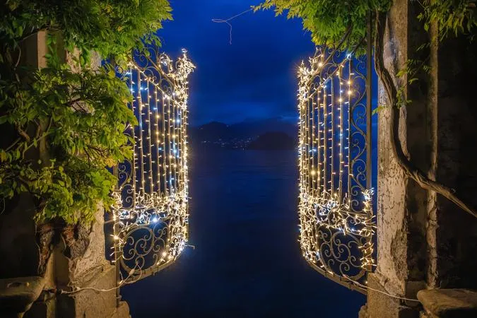 Ingresso ai giardini botanici di Villa Cipressi a Varenna