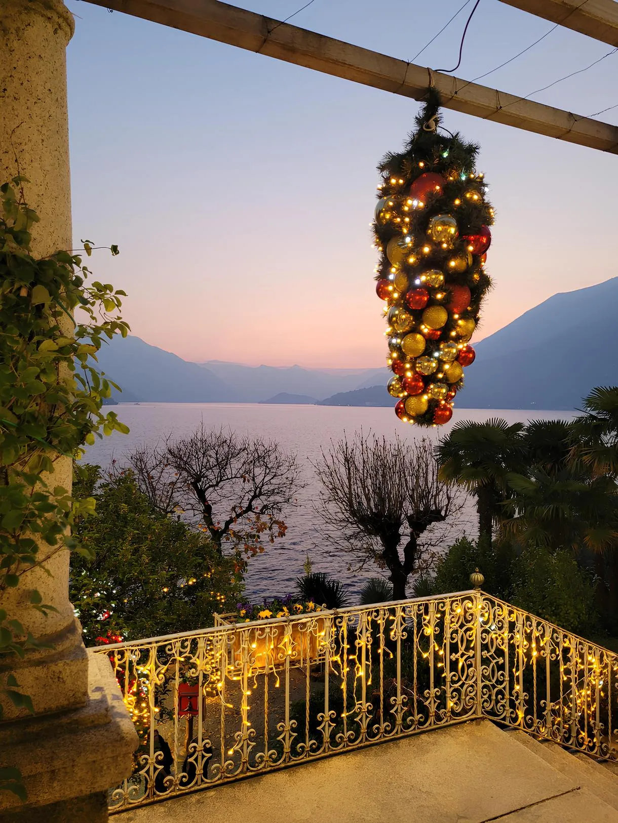 Ingresso ai giardini botanici di Villa Cipressi a Varenna