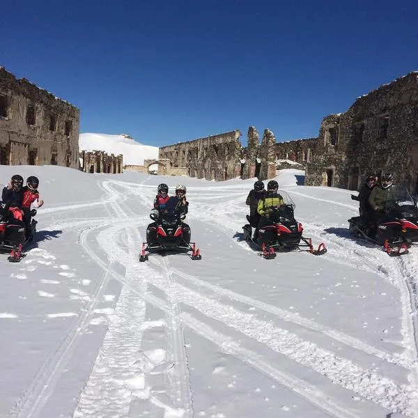 The 2 best snowmobile tours in Limone Piemonte
