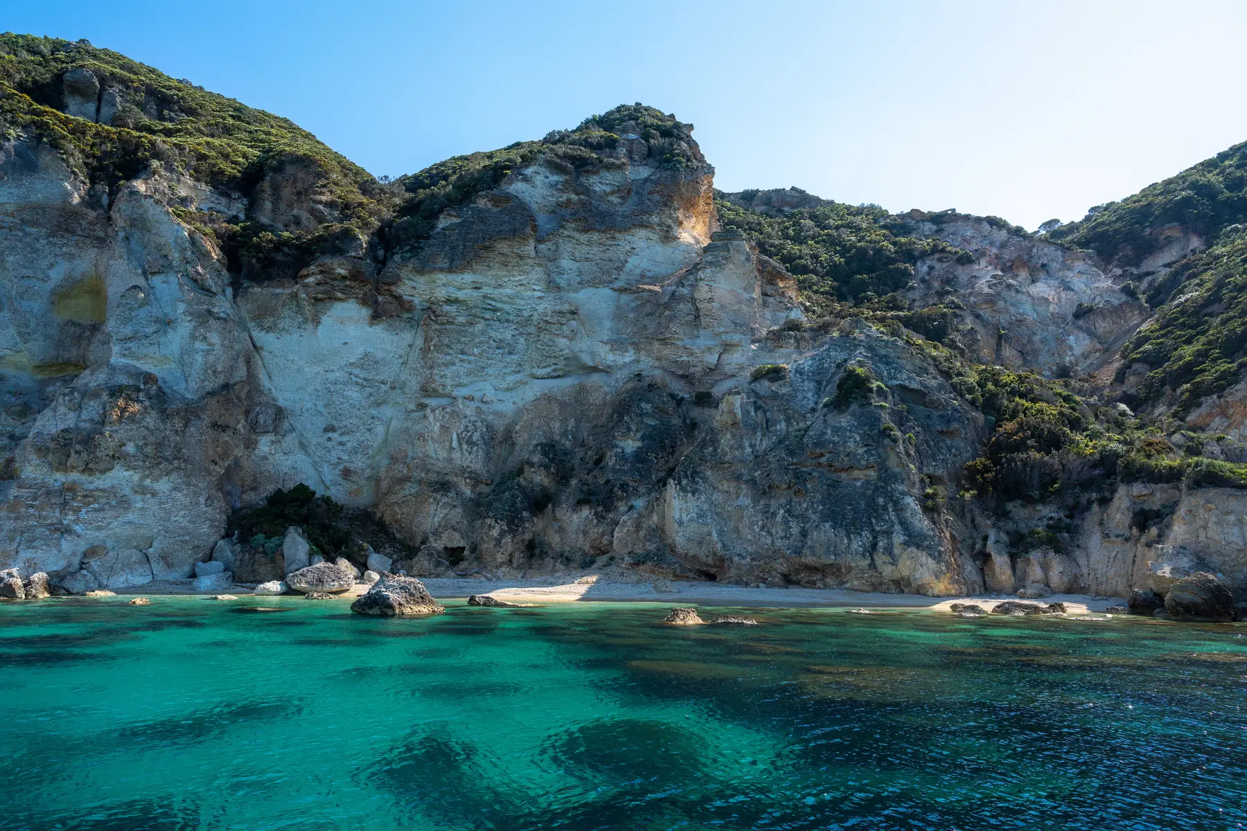 Le migliori escursioni in barca a Ponza